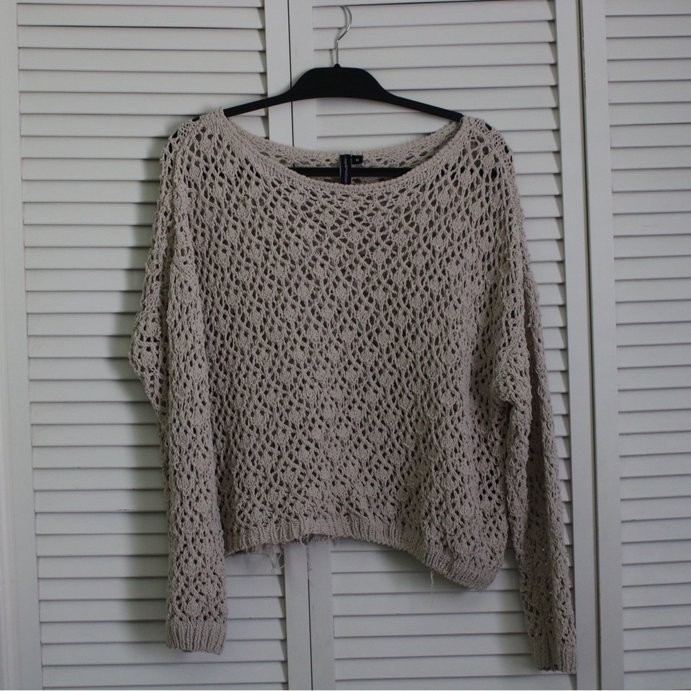 Moon & Madison Women’s sweater size medium